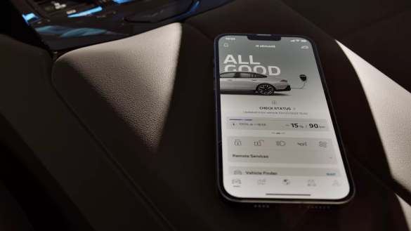 Inteligentne sterowanie ładowaniem w domu.